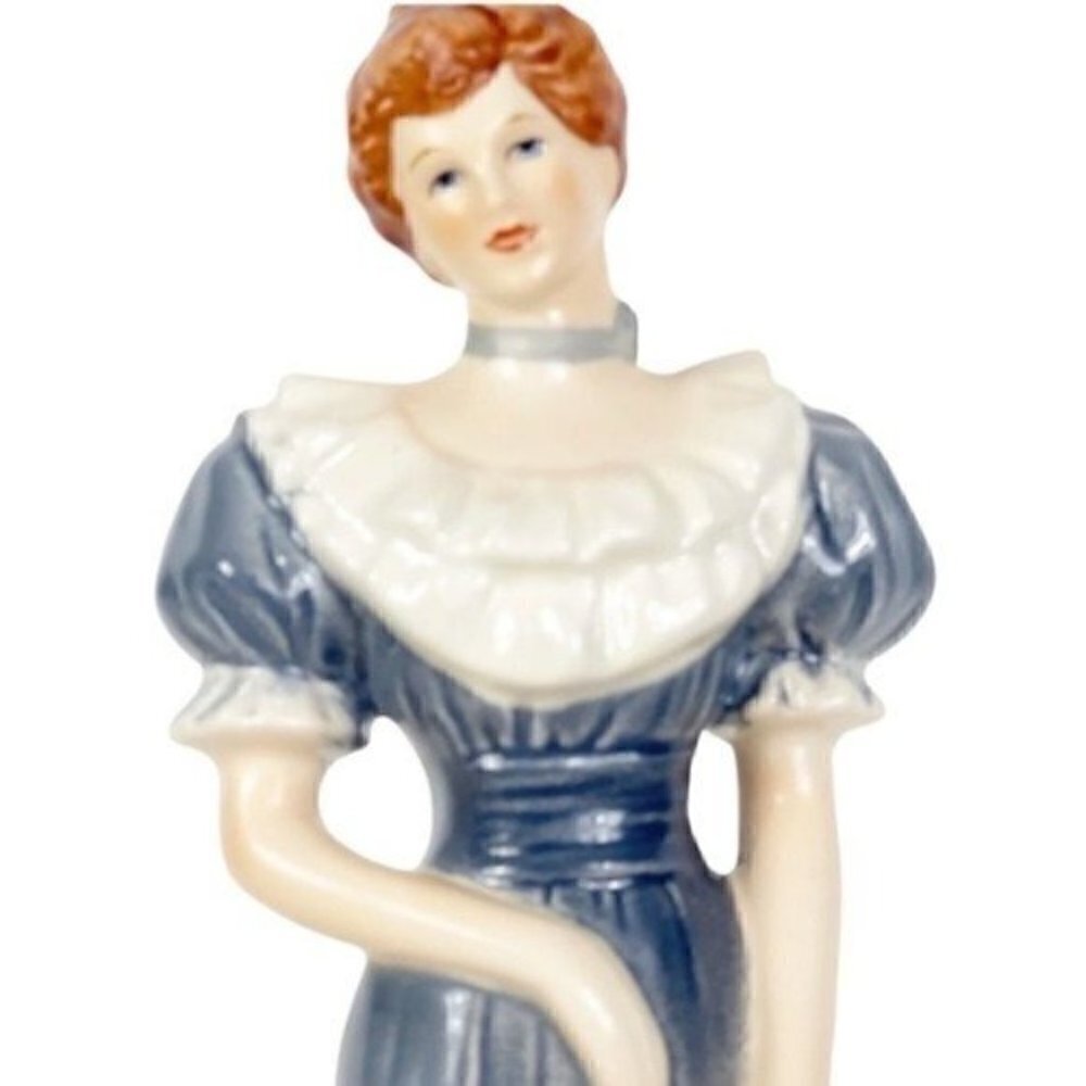 Goebel German Federation of Women's Club Lady Figurine 1984, Series 1 of 4 - Picture 10 of 15